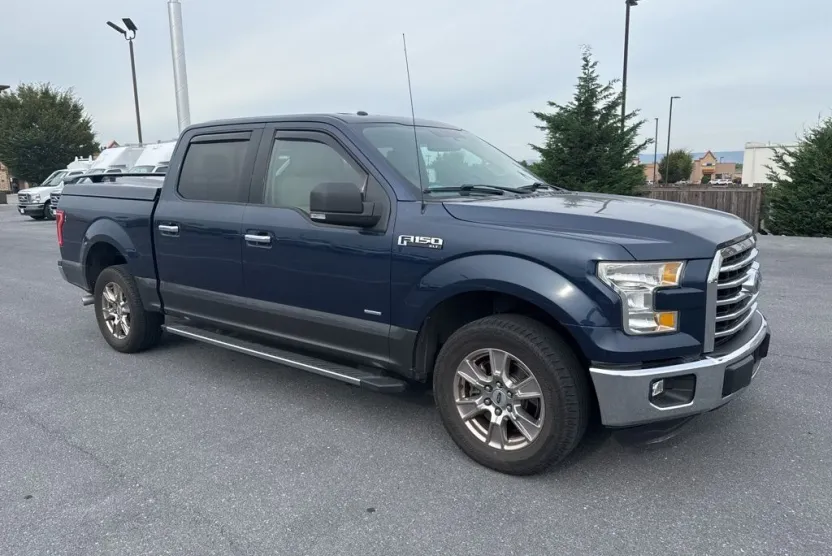 2015 Ford F-150 XLT photo 1