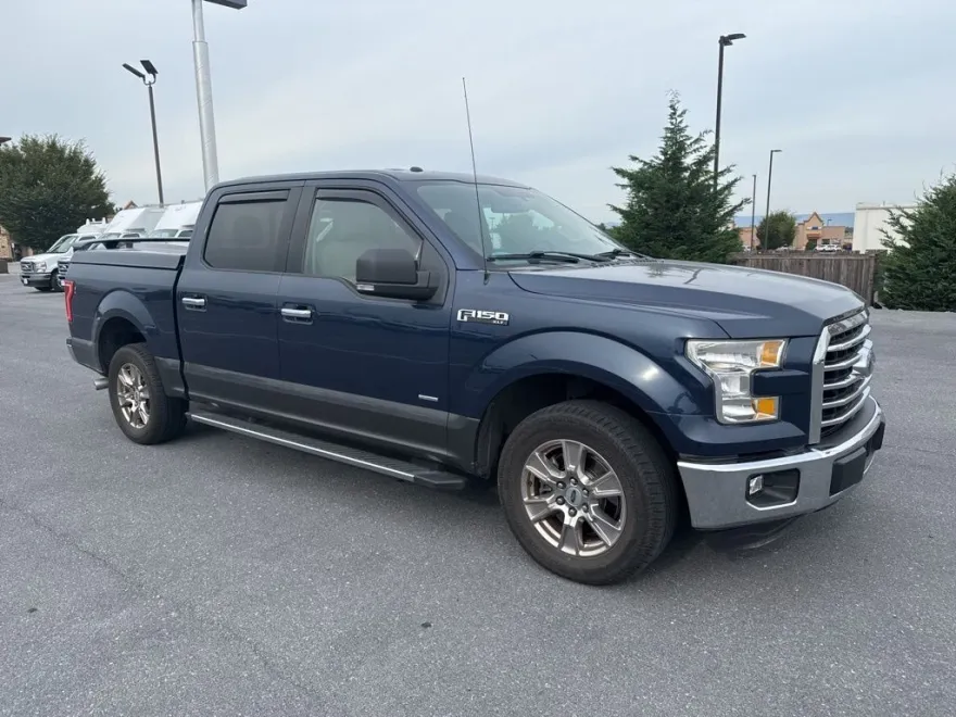 2015 Ford F-150 XLT photo 1