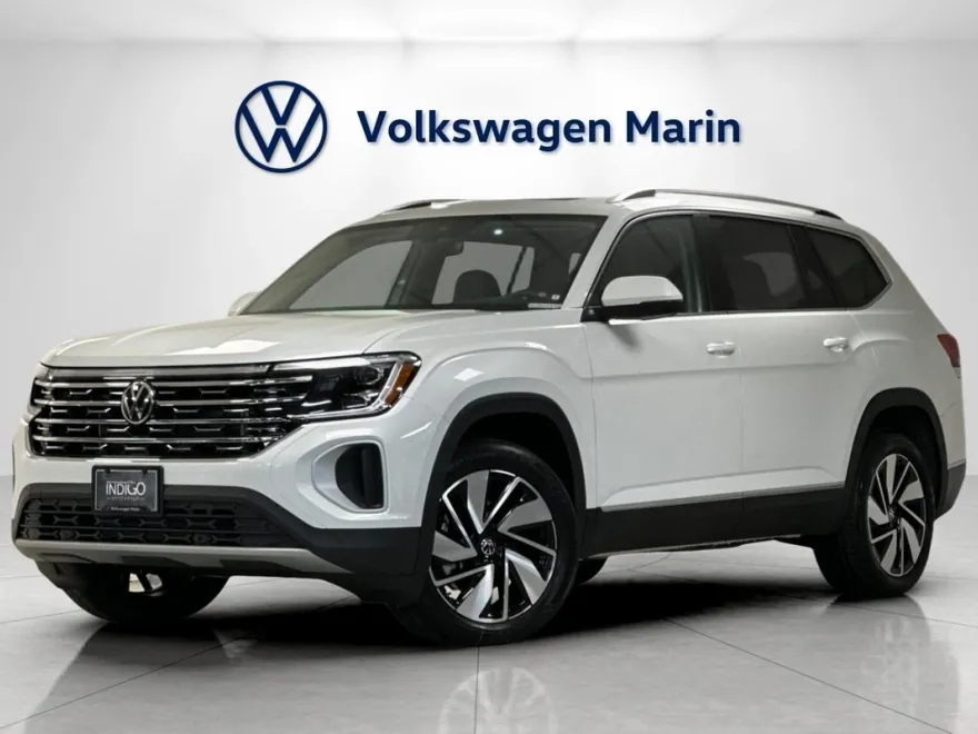 2025 Volkswagen Atlas SEL photo 1