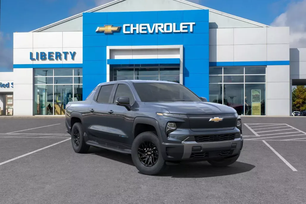 2025 Chevrolet Silverado EV LT photo 1