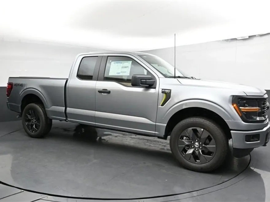 2025 Ford F-150 STX photo 1