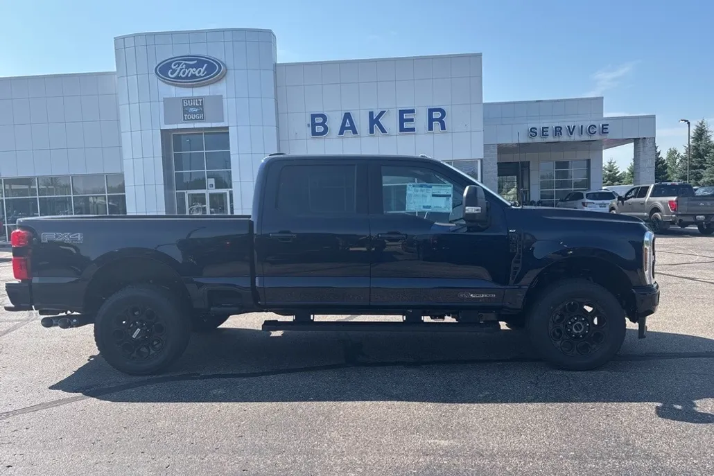 2025 Ford F-350 XLT photo 1
