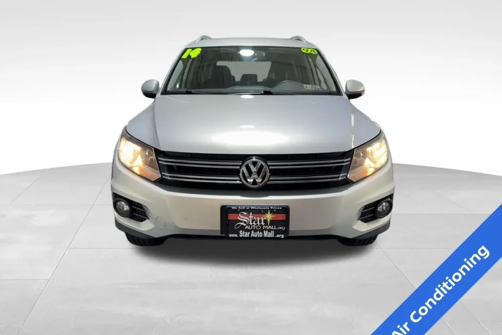 2014 Volkswagen Tiguan SE photo 1