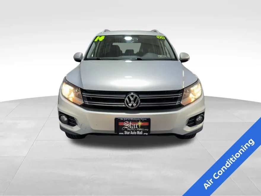 2014 Volkswagen Tiguan SE photo 1