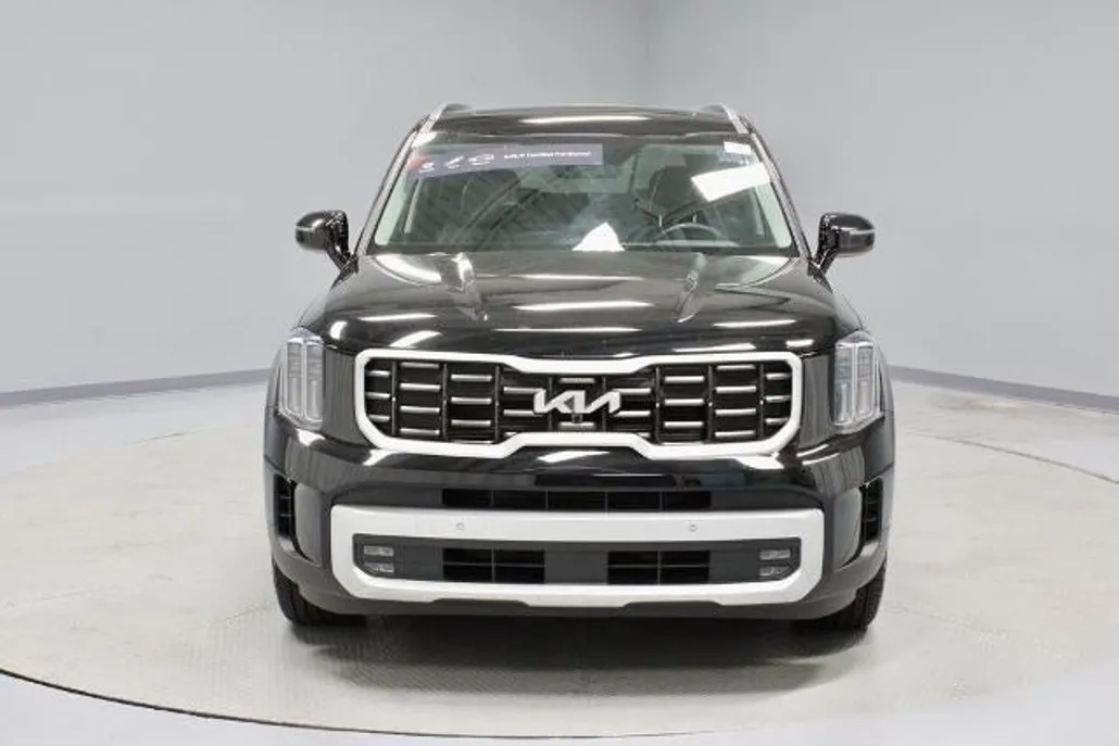 2023 Kia Telluride SX photo 1
