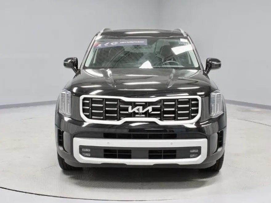 2023 Kia Telluride SX photo 1