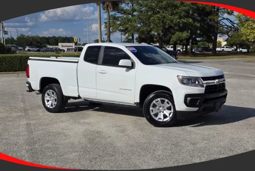 2022 Chevrolet Colorado LT photo 1