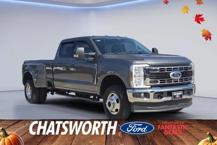 2024 Ford F-350 XLT photo 1