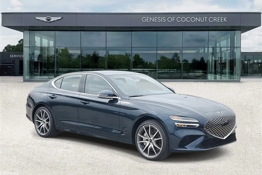 2025 Genesis G70 2.5T photo 1