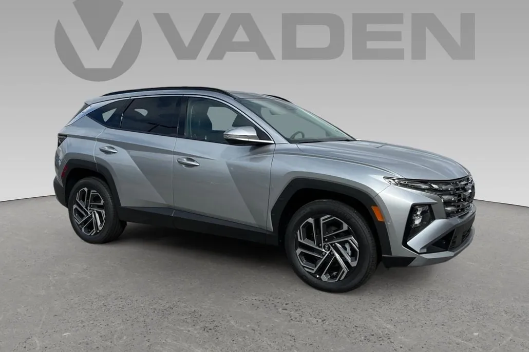 2025 Hyundai Tucson Hybrid Limited photo 1