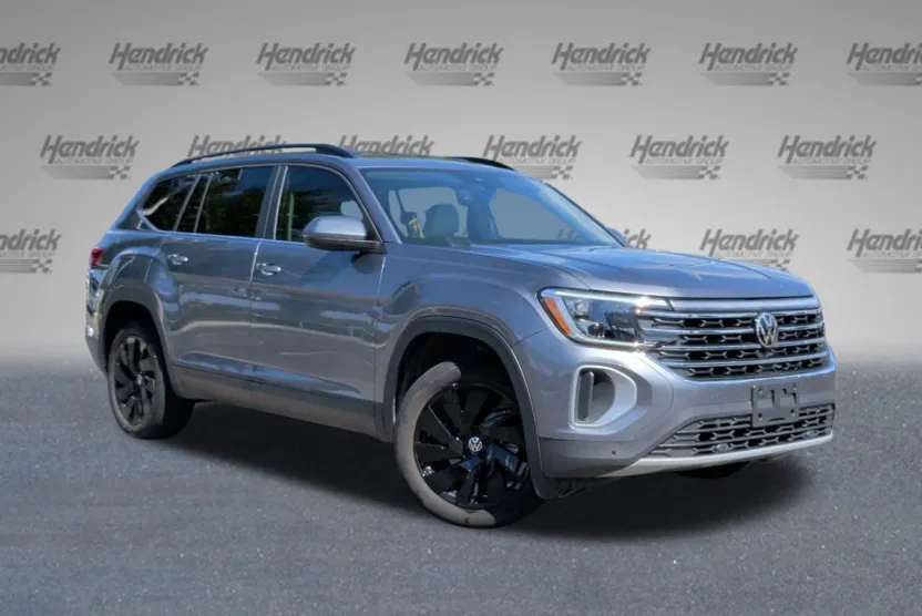 2024 Volkswagen Atlas SE Technology photo 1