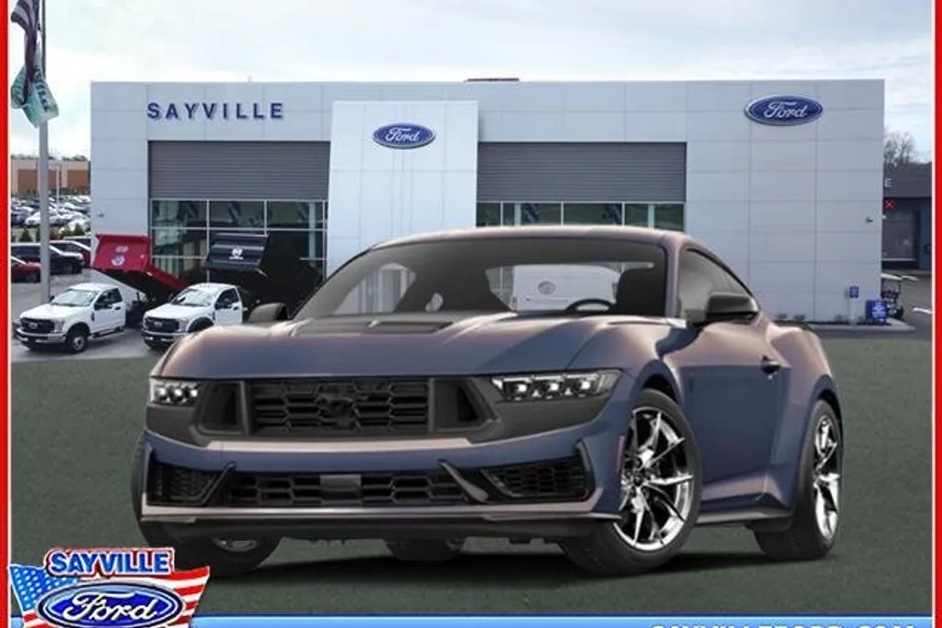 2025 Ford Mustang Dark Horse photo 1
