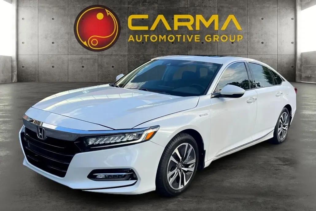 2020 Honda Accord Hybrid Touring photo 1