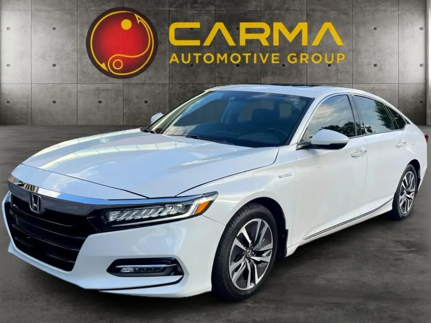 2020 Honda Accord Hybrid Touring photo 1