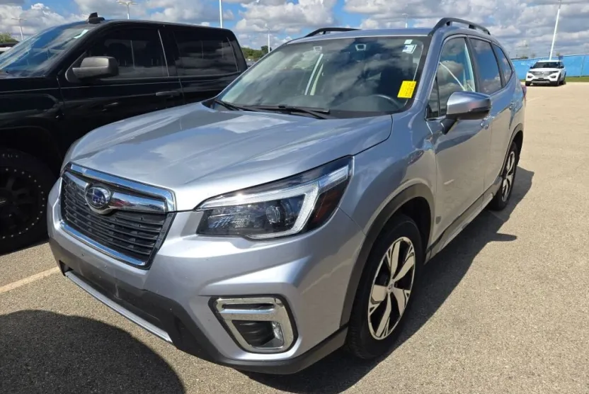 2021 Subaru Forester Touring photo 1