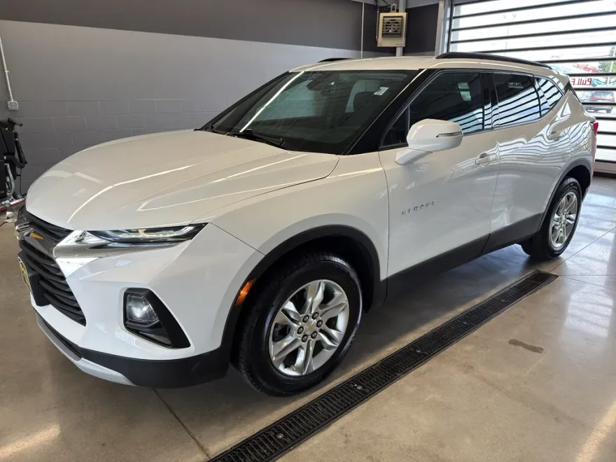 2022 Chevrolet Blazer 2LT photo 1