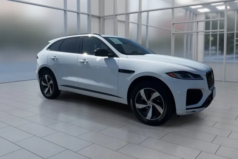 2025 Jaguar F-PACE P250 R-Dynamic S photo 1