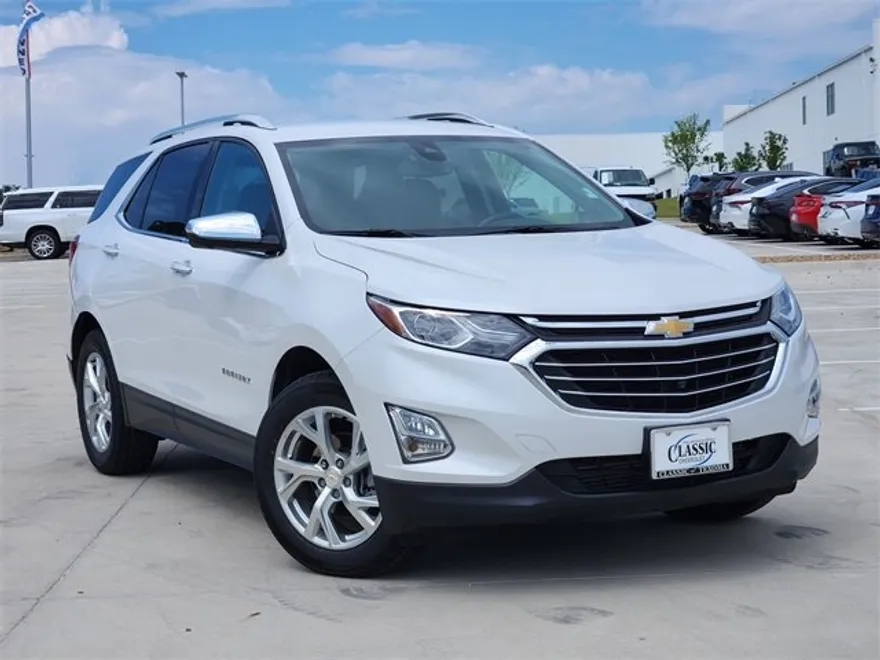 2021 Chevrolet Equinox Premier photo 1