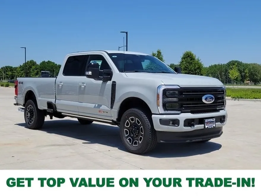 2025 Ford F-250 photo 1