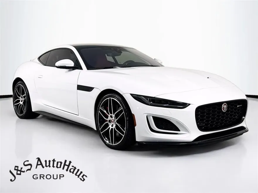 2022 Jaguar F-TYPE P450 photo 1