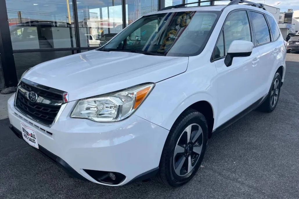 2018 Subaru Forester 2.5i Premium photo 1