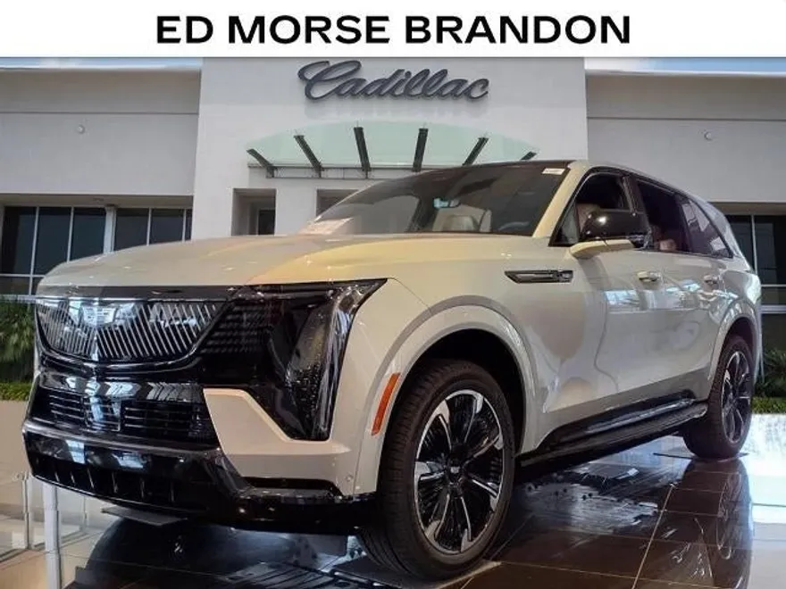 2025 Cadillac Escalade IQ photo 1