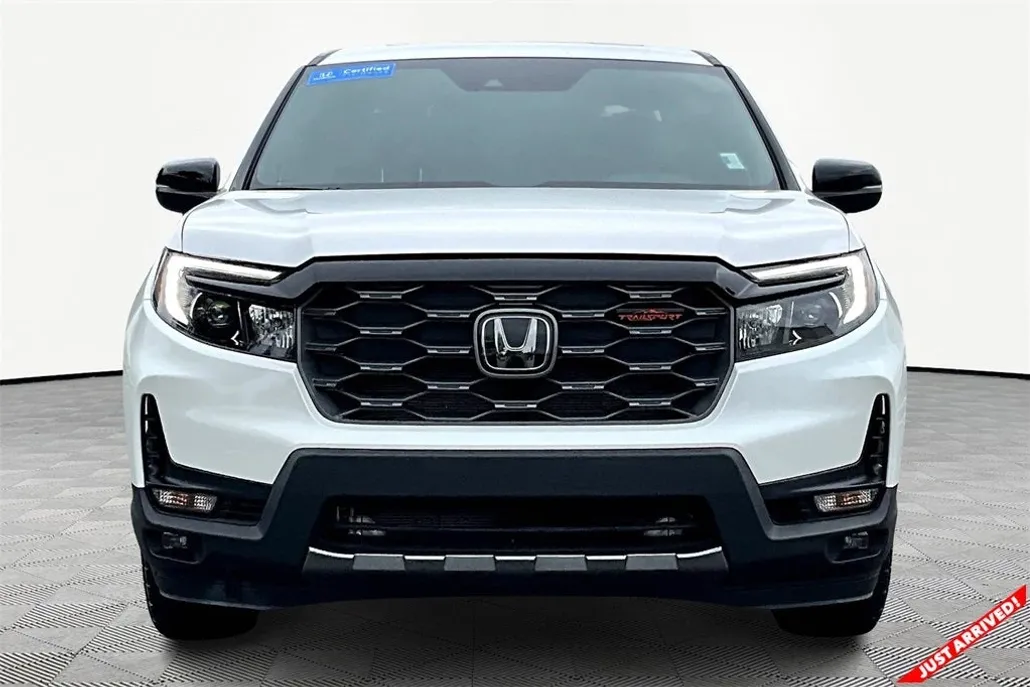 2025 Honda Ridgeline TrailSport photo 1