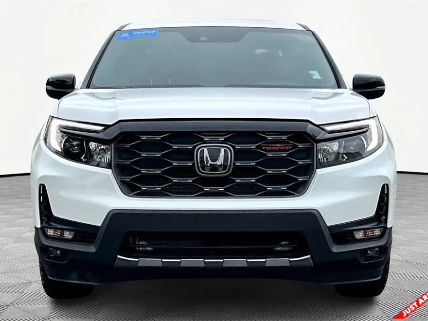 2025 Honda Ridgeline TrailSport photo 1