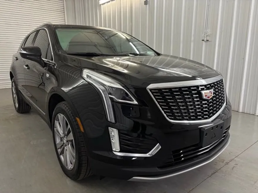 2024 Cadillac XT5 Premium Luxury photo 1