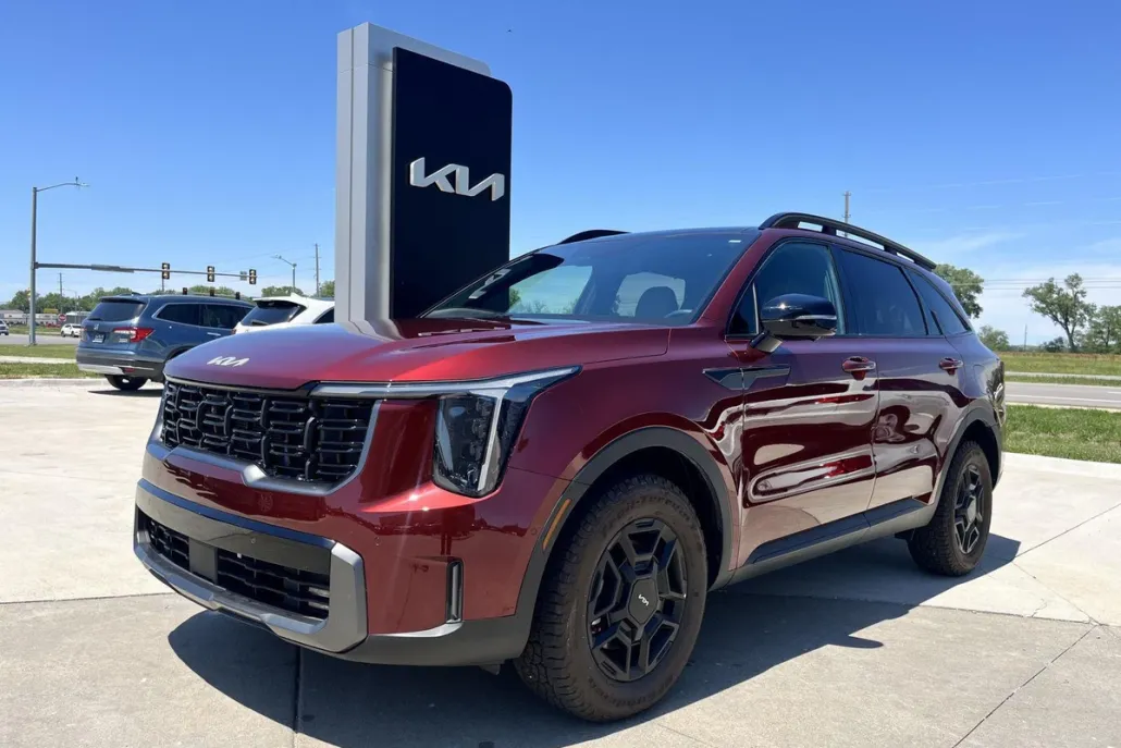 2024 Kia Sorento X-Pro SX Prestige photo 1