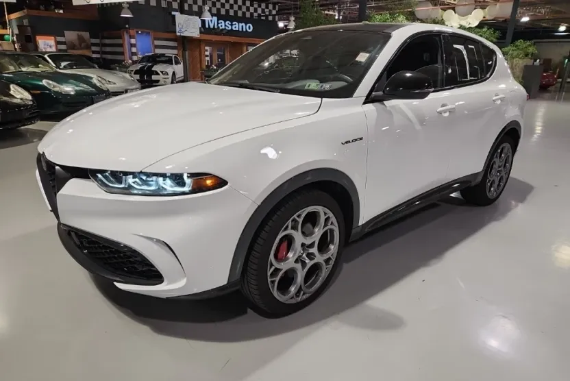 2024 Alfa Romeo Tonale Veloce photo 1