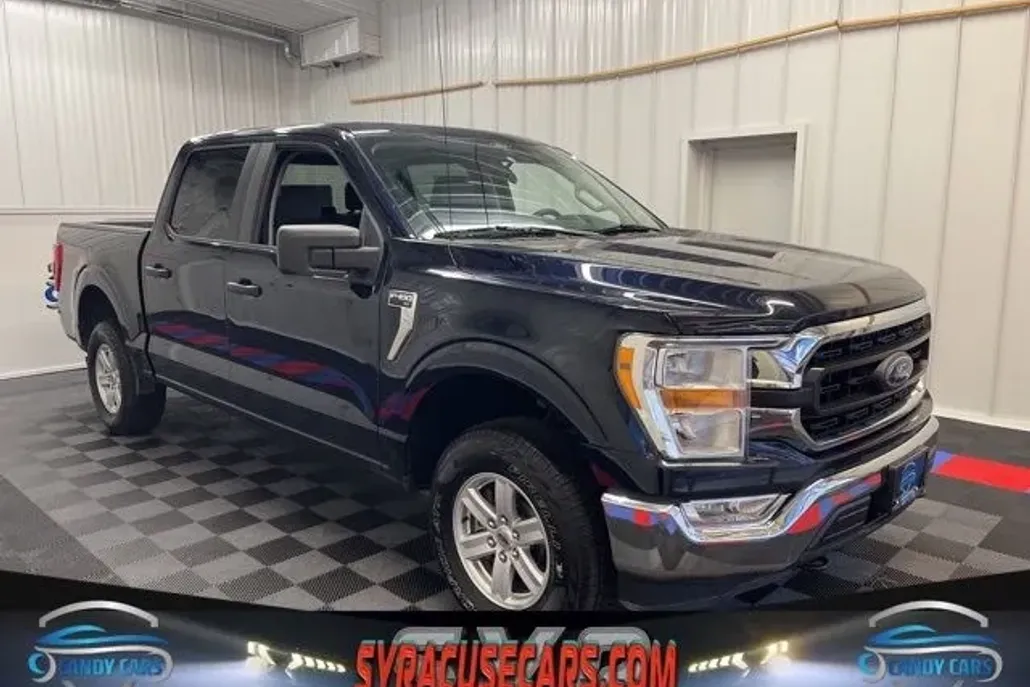 2021 Ford F-150 XLT photo 1