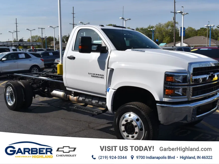 2024 Chevrolet Silverado 5500HD Work Truck photo 1