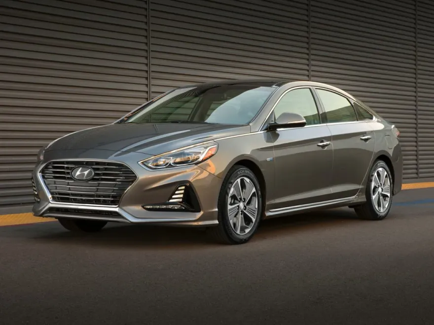 2018 Hyundai Sonata Hybrid Limited photo 1