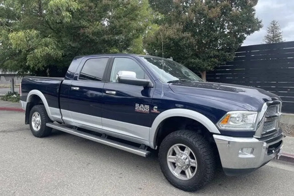 2013 Ram 2500 Laramie photo 1
