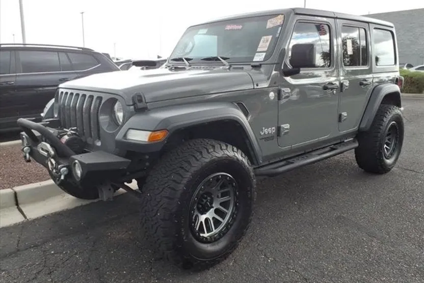 2018 Jeep Wrangler Unlimited Sport photo 1