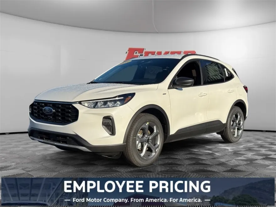 2025 Ford Escape Hybrid ST-Line photo 1