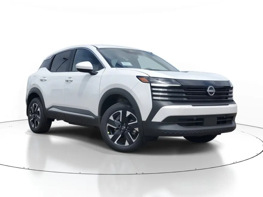 2025 Nissan Kicks SV photo 1