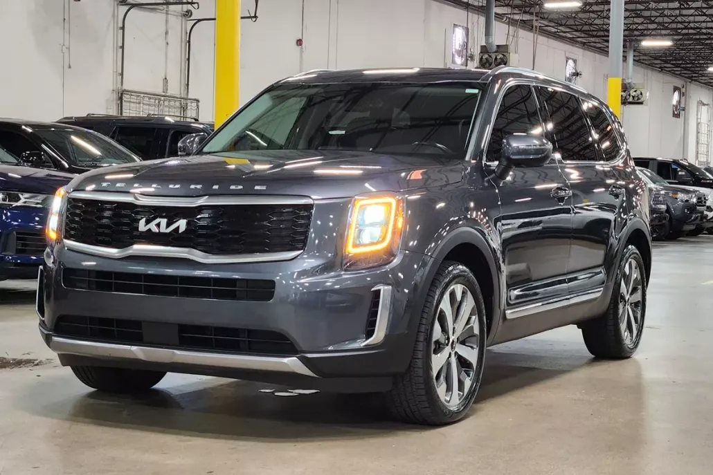 2022 Kia Telluride EX photo 1