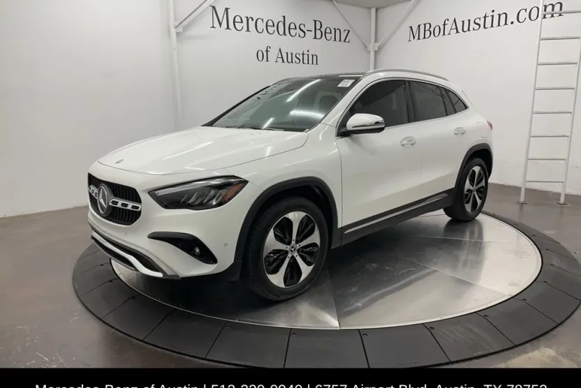 2025 Mercedes Benz GLA 250 photo 1