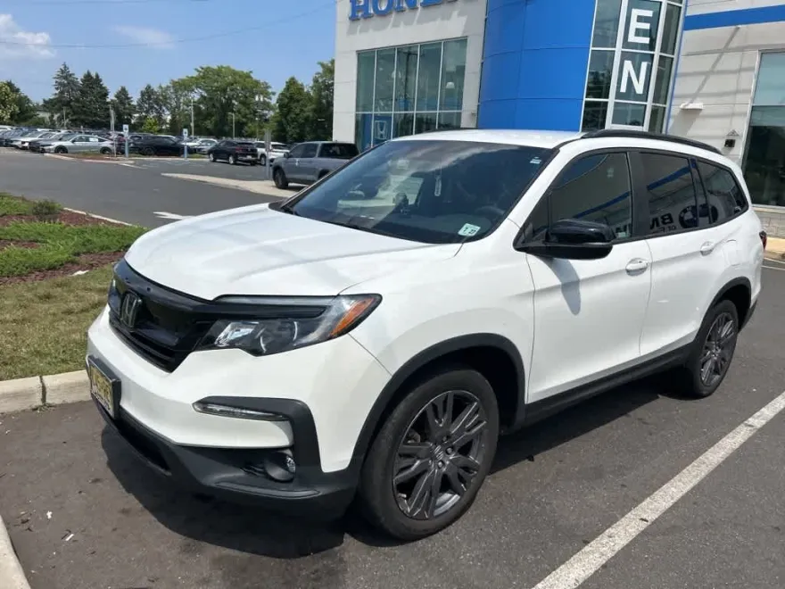 2022 Honda Pilot Sport photo 1