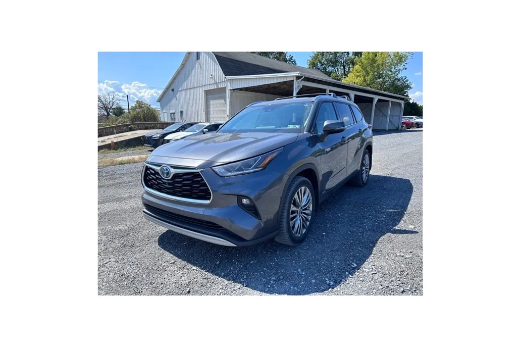 2021 Toyota Highlander Hybrid Platinum photo 1