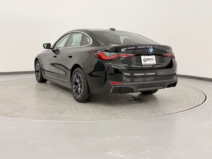 2025 Bmw i4 eDrive40 photo 1