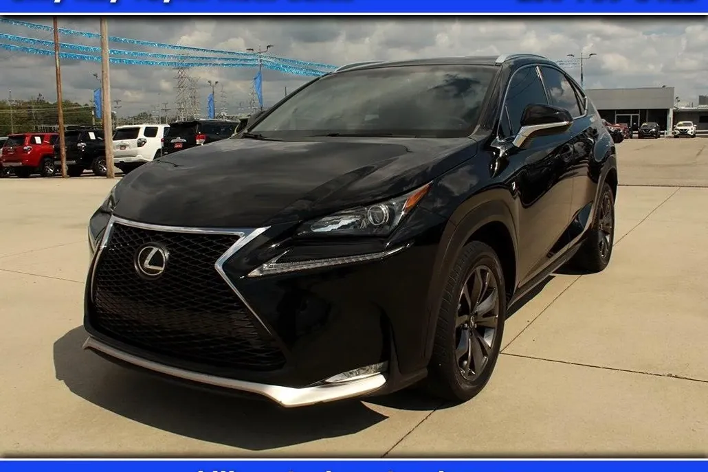 2015 Lexus NX 200t photo 1
