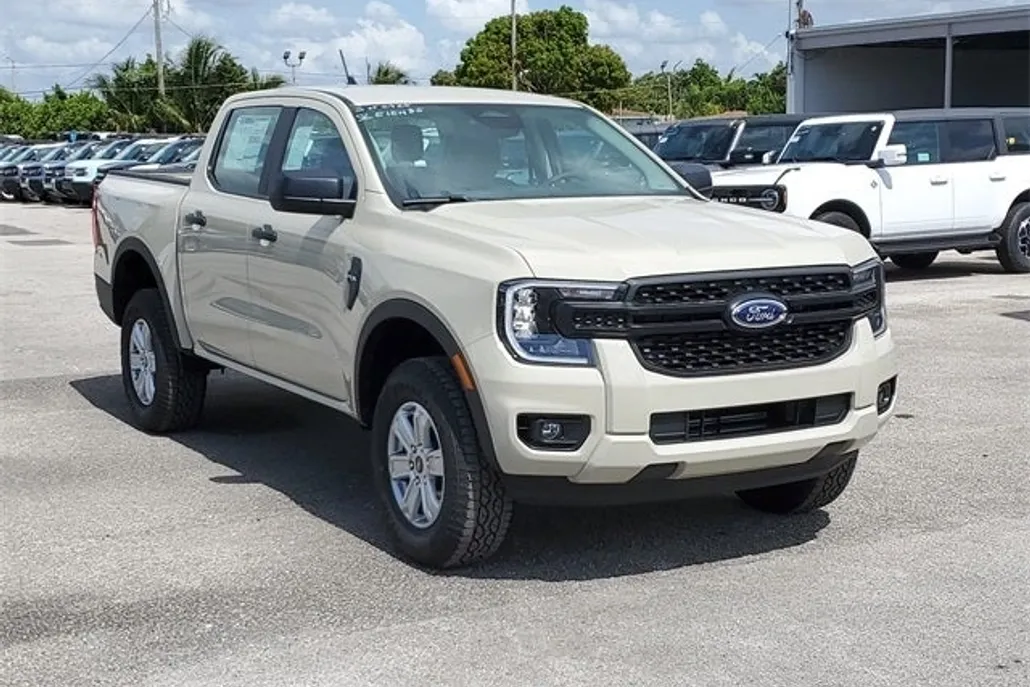2025 Ford Ranger XL photo 1