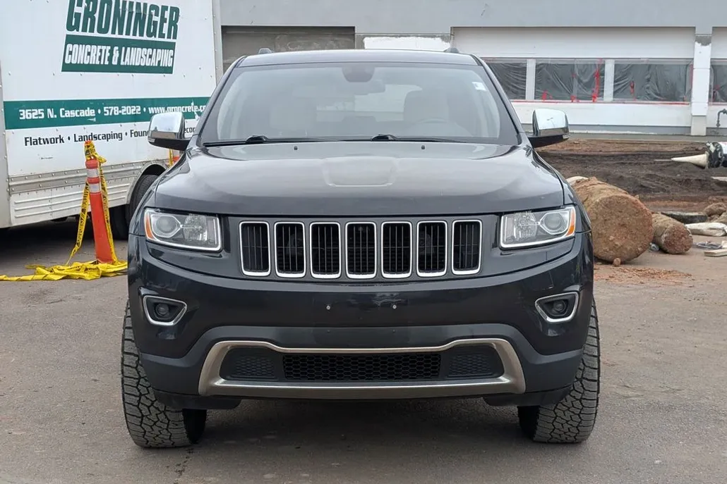 2015 Jeep Grand Cherokee Limited photo 1