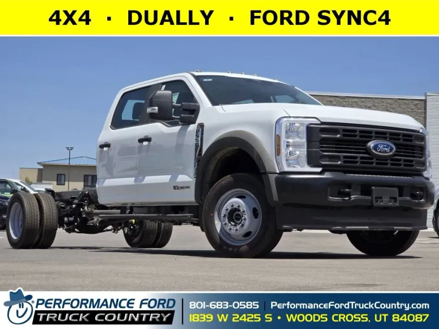 2025 Ford F-550 XL photo 1