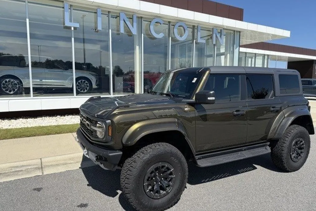 2024 Ford Bronco Raptor photo 1