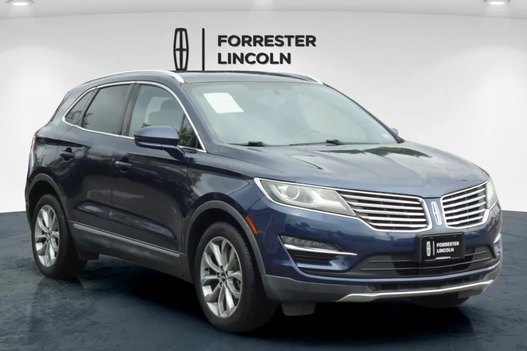 2015 Lincoln MKC Base photo 1