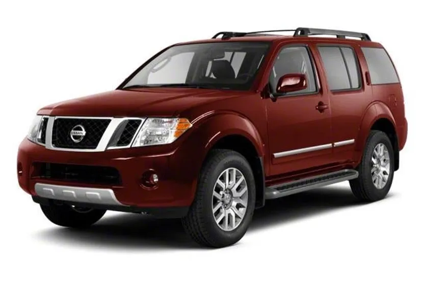 2012 Nissan Pathfinder SV photo 1